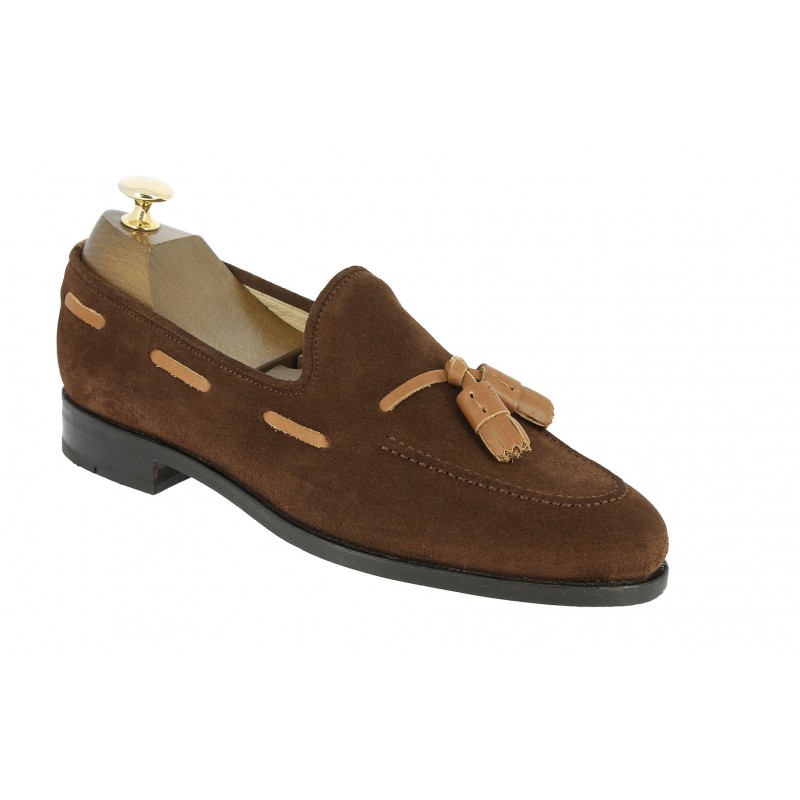 Moccasin with Pompons Center 51 3136 Will tobacco suede with brown leather tassels