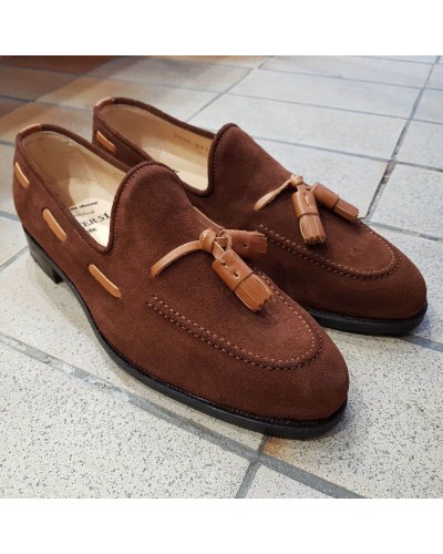 Moccasin with Pompons Center 51 3136 Will tobacco suede with brown leather tassels