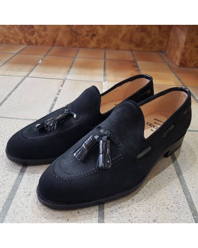Moccasin with Pompons Center 51 3136 Will black suede with black varnished leather tassels