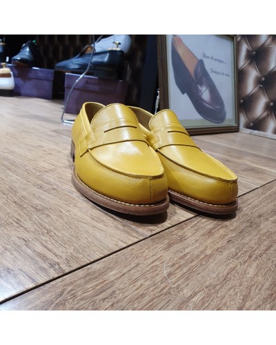 Mocassin John Mendson 2906 Dan cuir jaune