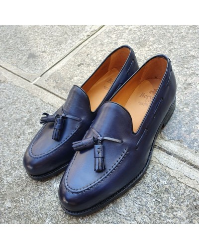 Moccasin with pompons Berwick 8491 blue navy leather