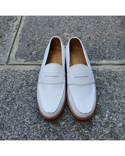 Mocassin John Mendson 2906 Dan cuir blanc