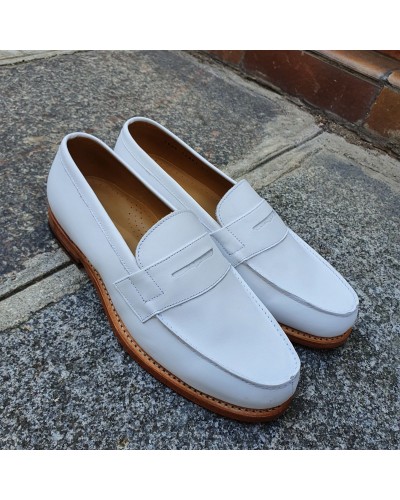 Mocassin John Mendson 2906 Dan cuir blanc