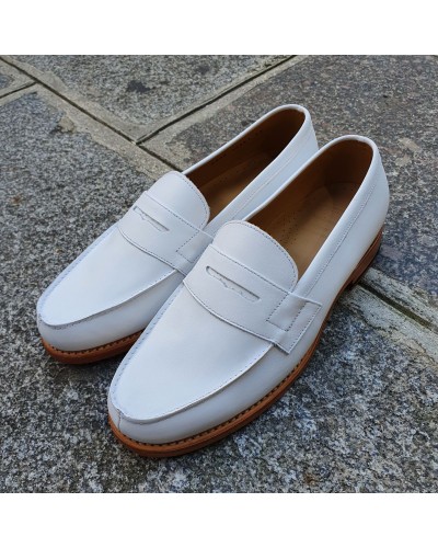 Mocassin John Mendson 2906 Dan cuir blanc