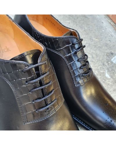 Oxford shoe Berwick 4248 black leather