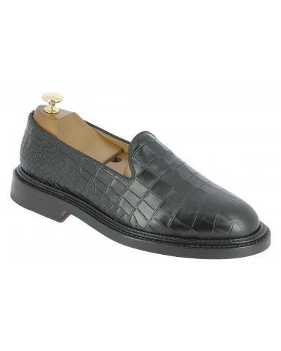 Moccasin Center 51 14101 black leather crocodile print finish