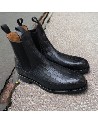 Boot Center 51 6192 black leather print finish