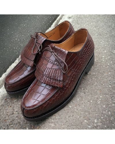 Derby John Mendson 8172 Bob cuir façon croco marron avec frange