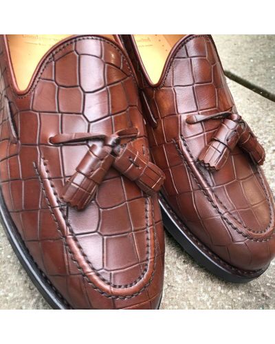 Moccasin with Pompons Center 51 14305 brown leather crocodile print finish