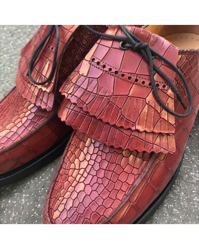 Derby shoe Center 51 8172 Bob burgundy leather croco print finish with tassels