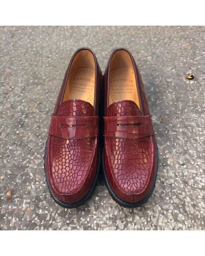 Mocassin John Mendson 14407 cuir façon croco bordeaux