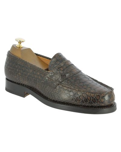 Mocassin John Mendson 14407 cuir façon python marron