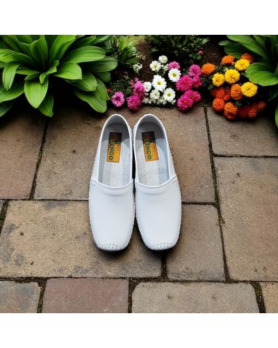 Moccasin Driver Dingo 0610 white leather