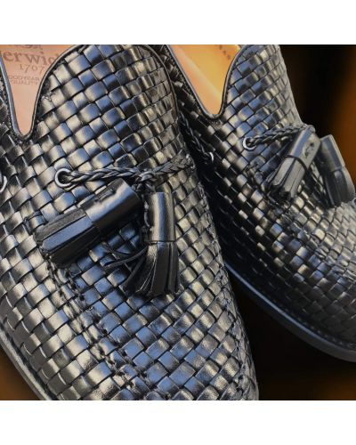 Mocassin à pompons Berwick 4340 cuir tressé noir