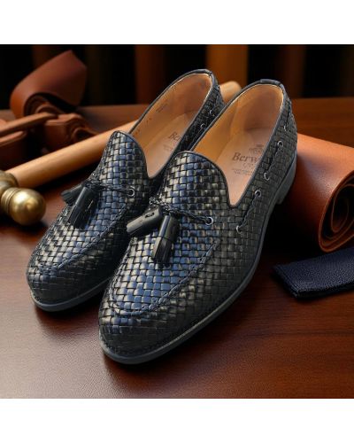 Mocassin à pompons Berwick 4340 cuir tressé noir