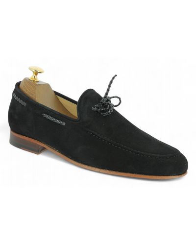 Moccasin Center 51 14778 black suede with a black braided leather lace