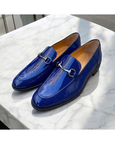Mocassin Center 51 sphynx cuir vernis bleu marine