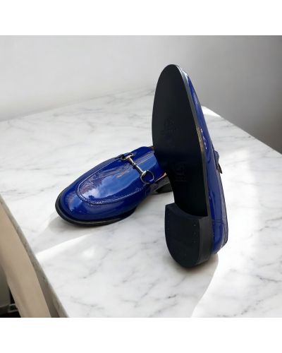 Mocassin Center 51 sphynx cuir vernis bleu marine