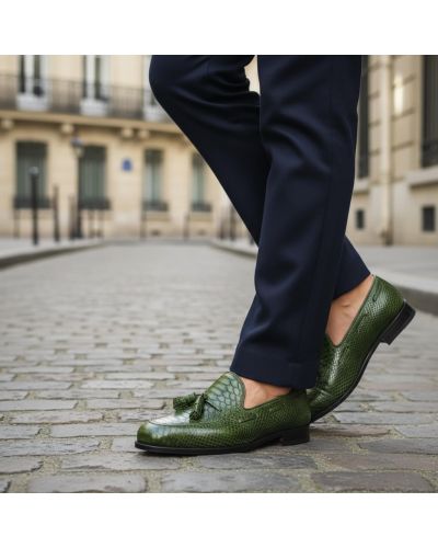 Mocassin à pompons Center 51 3136 Will cuir façon python vert