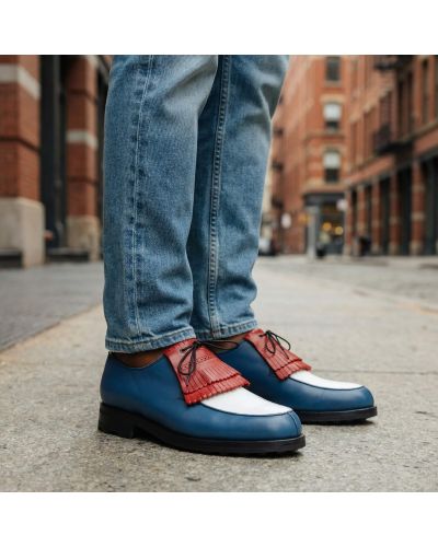 Derby John Mendson 8172 Bob cuir multicolore bleu blanc rouge avec frange