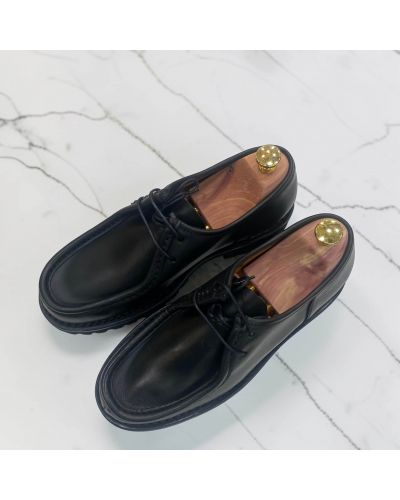 Derby shoe with commando rubber sole John Mendson 14964 black leather