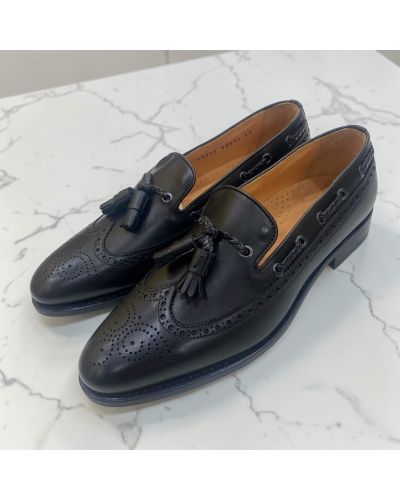 Mocassin à pompons avec perforations John Mendson 10552 cuir noir