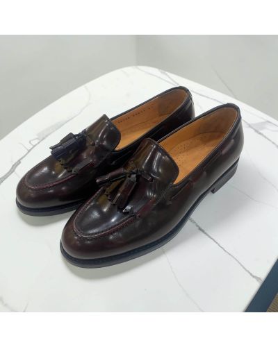 Mocassin à frange et à pompons John Mendson 14726 cuir bordeaux polido