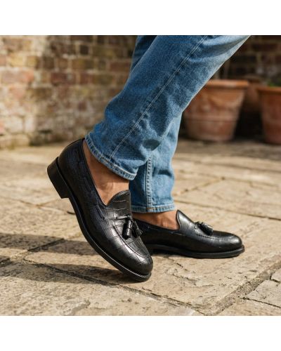 Mocassin à pompons John Mendson 14305 cuir façon croco noir