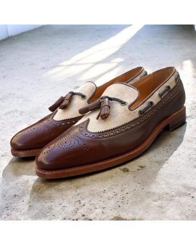 Loafer with tassels and perforation John Mendson 10552 brown leather and beige canvas