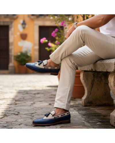 Loafer with tassels and perforation John Mendson 10552 navy leather and beige canvas
