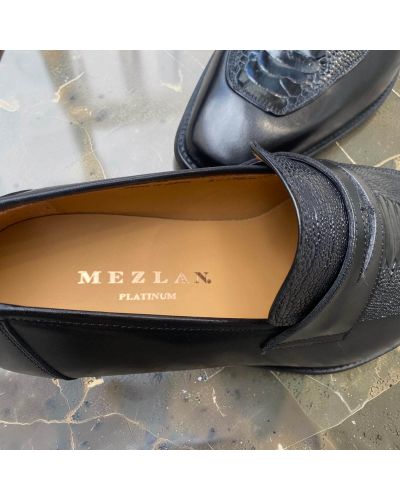 Mocassin Mezlan 50260 cuir noir et véritable autruche noir