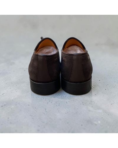 Mocassin à pompons John Mendson 14305 daim marron